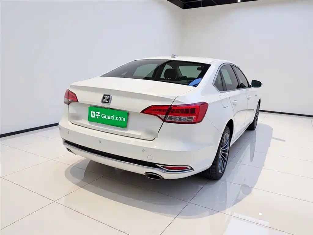 Zotye Z700 1.8 T DCT Luxury