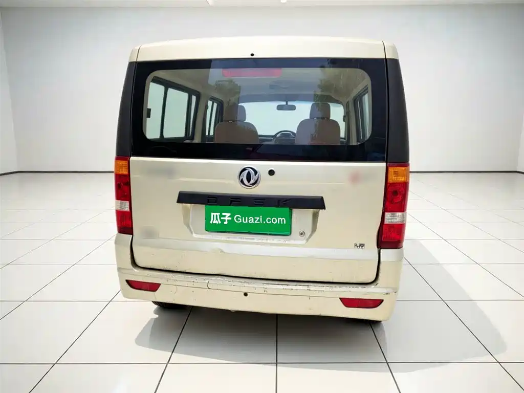 Dongfeng Xiaokang C37 东风小康C37 2016款 1.5 L精典型II DK15-06