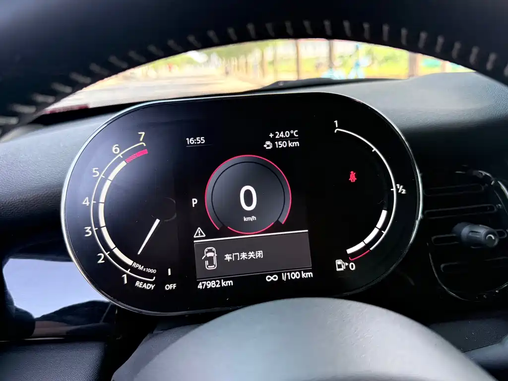 MINI COUNTRYMAN MINI COUNTRYMAN 2022款 1.5 T COOPER ALL4 黑标特别版