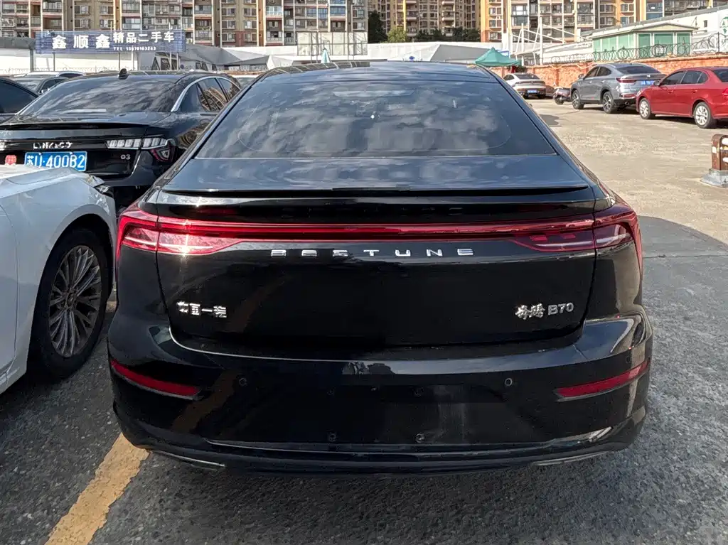 Besturn B70 1.5 T Auto Pleasure