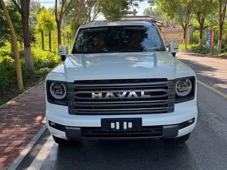 Haval H9 2.4 T Diesel 4 WD Extreme Realm