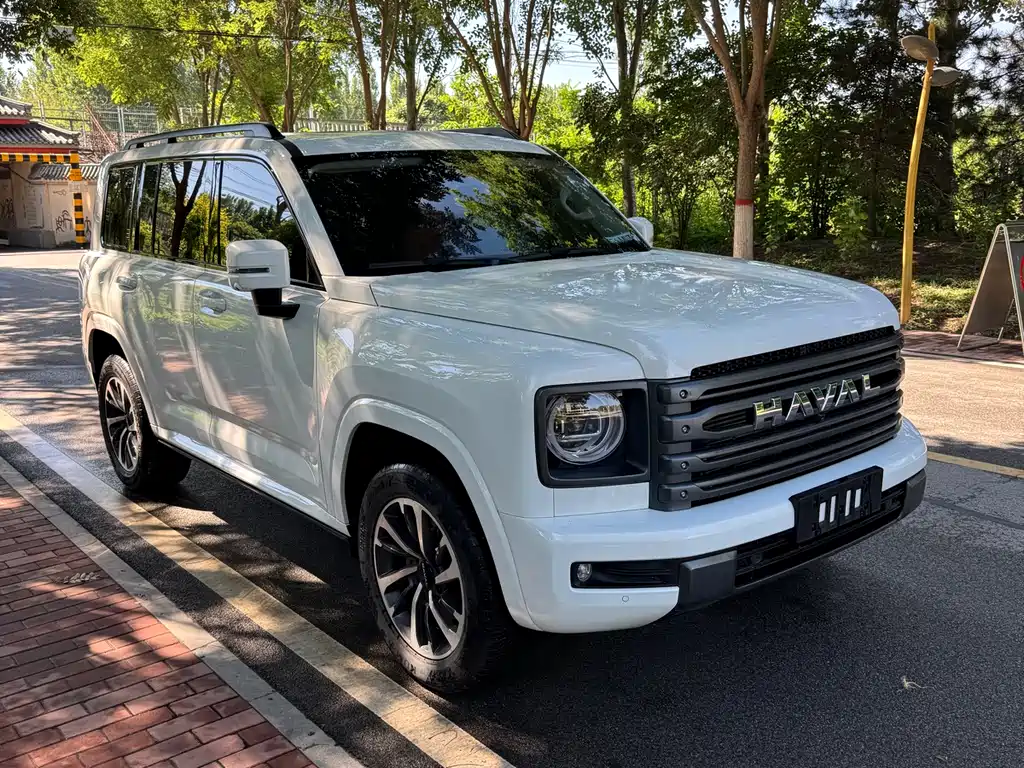 Haval H9 2.4 T Diesel 4 WD Extreme Realm