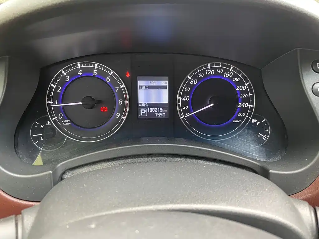 Infiniti QX50 2.5 L Joy