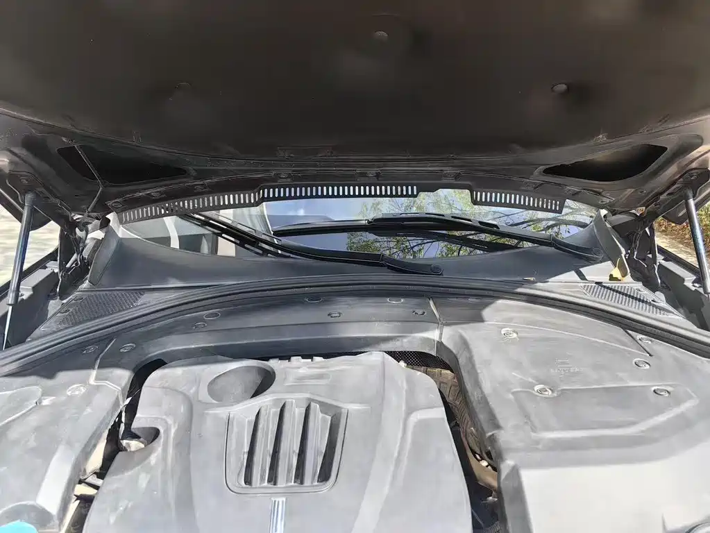 WEY VV7 Upgraded 2.0 T Flagship CN-V