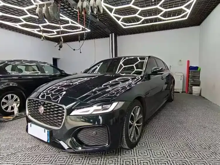 Jaguar XFL XFL 2.0 T P250 2 WD Elite Sport
