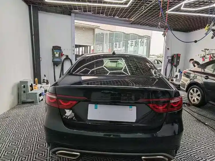 Jaguar XFL XFL 2.0 T P250 2 WD Elite Sport