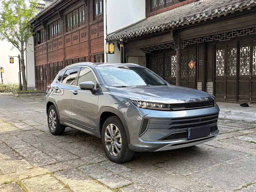 Exeed Zhuifeng 星途追风 2020款 乘风破浪版 1.5 T CVT星睿版