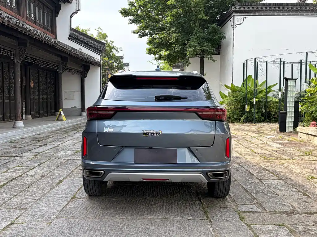 Exeed Zhuifeng 星途追风 2020款 乘风破浪版 1.5 T CVT星睿版