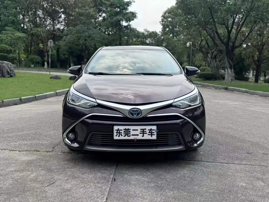 Levin Dual Engine 1.8 H GS E-CVT Elite Sunroof