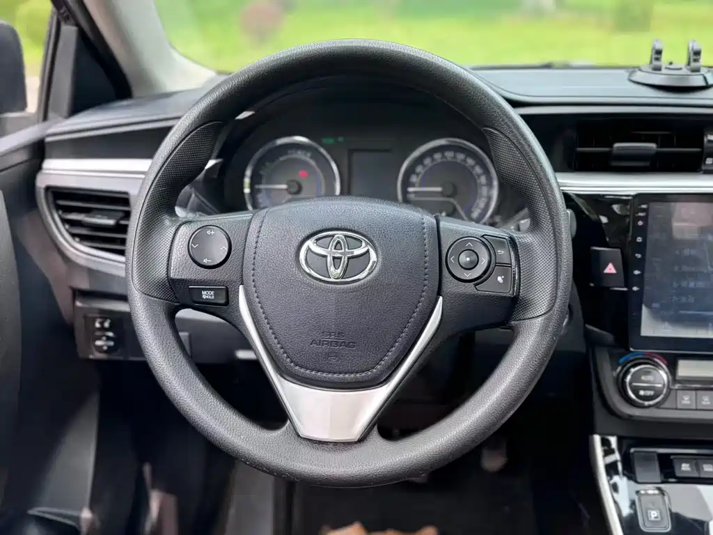 Levin Dual Engine 1.8 H GS E-CVT Elite Sunroof