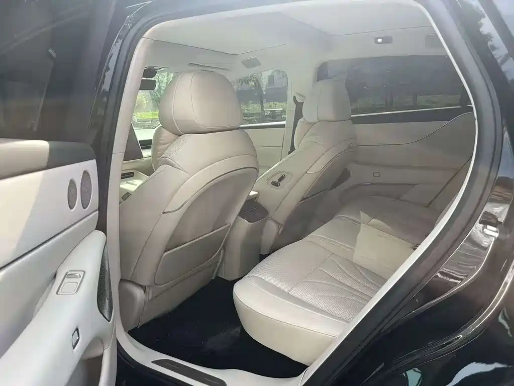 Voyah Zhuiguang L 4 WD Ultra