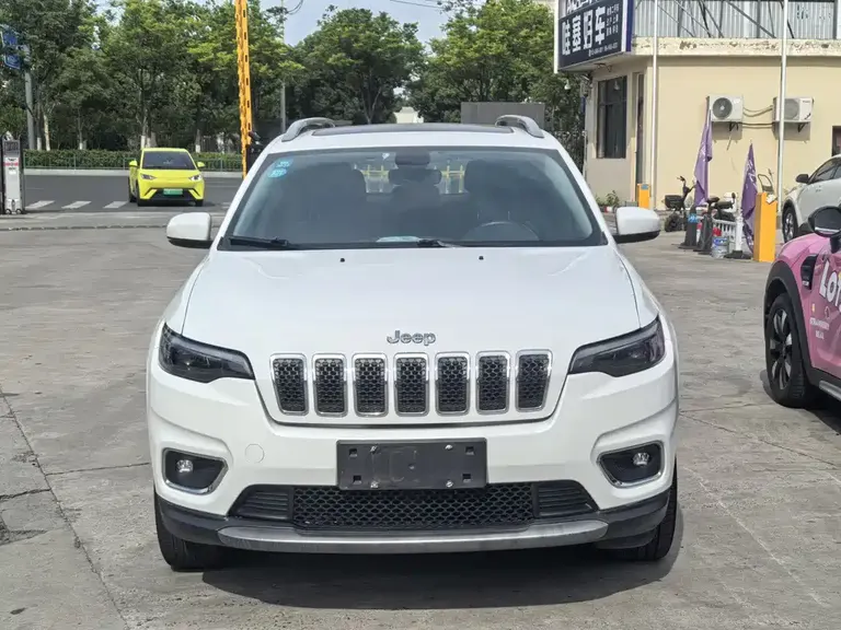 Jeep Cherokee 2.0 T 4 WD Explore Enjoyment CN-VI