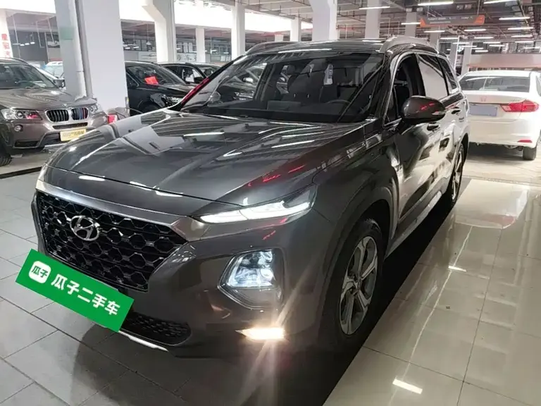 Hyundai Santa Fe 380 TGDi GLS Auto 2 WD Luxury CN-V