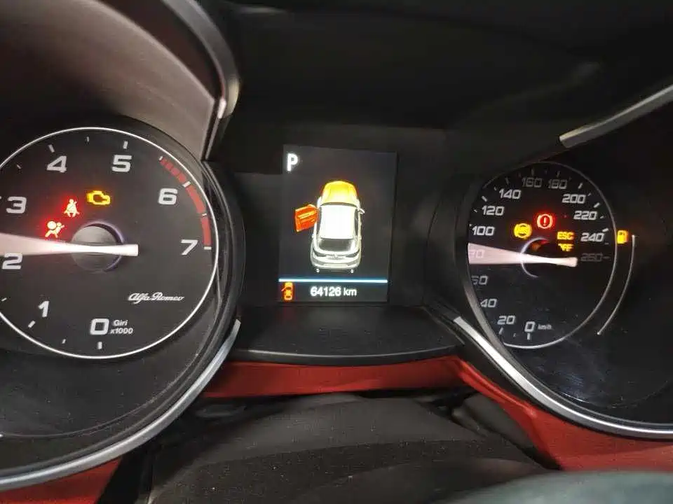 Stelvio 2.0 T 200 HP Elite