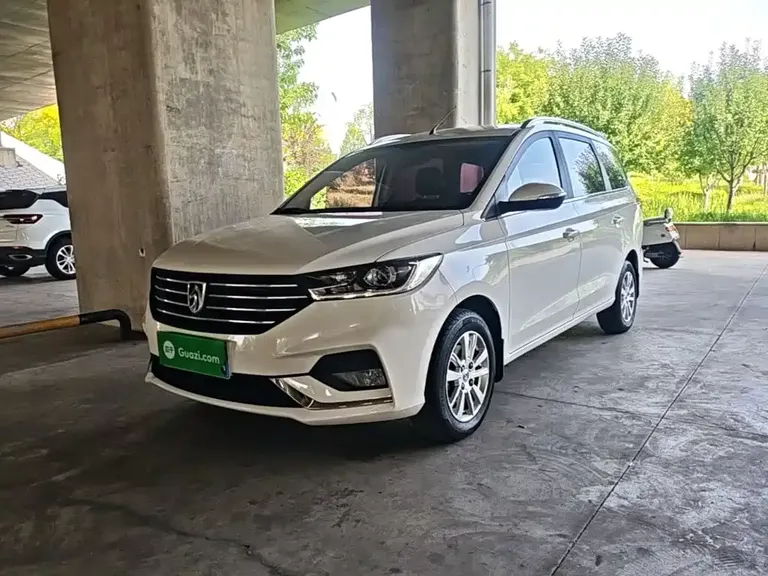 Baojun 360 1.5 L Manual Elite CN-V