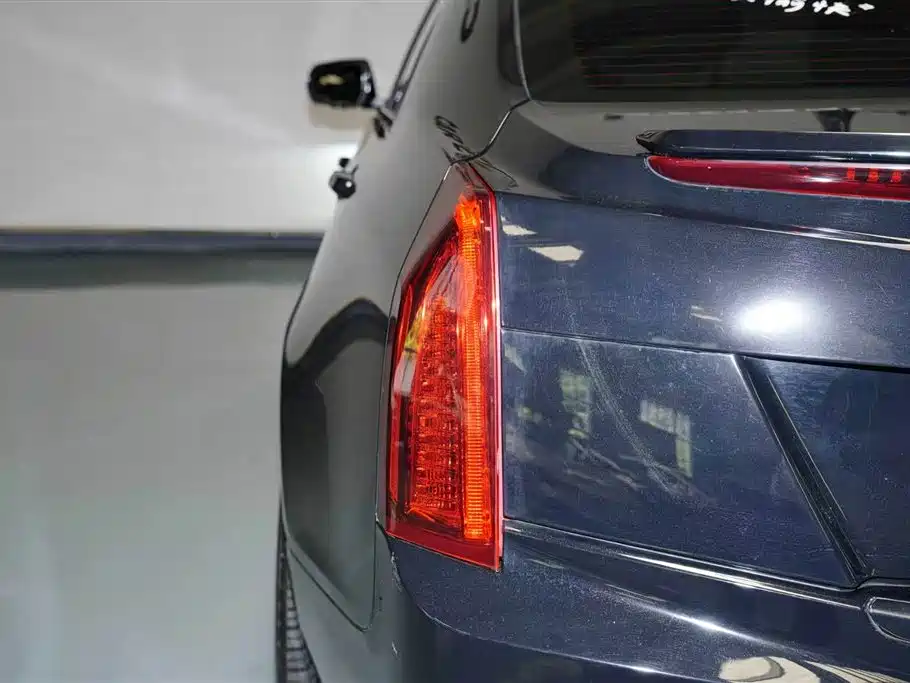Cadillac ATS-L 28 T Fashion