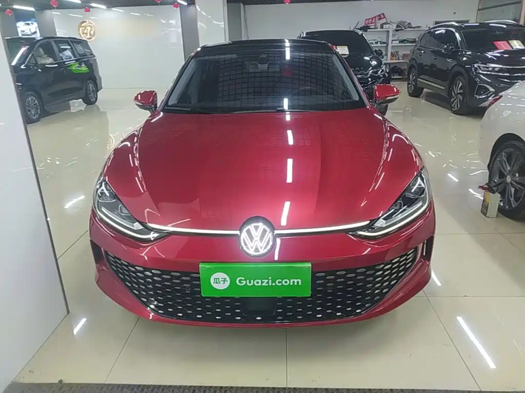 Lamando Lamando L 280 TSI DSG Spicy Cool