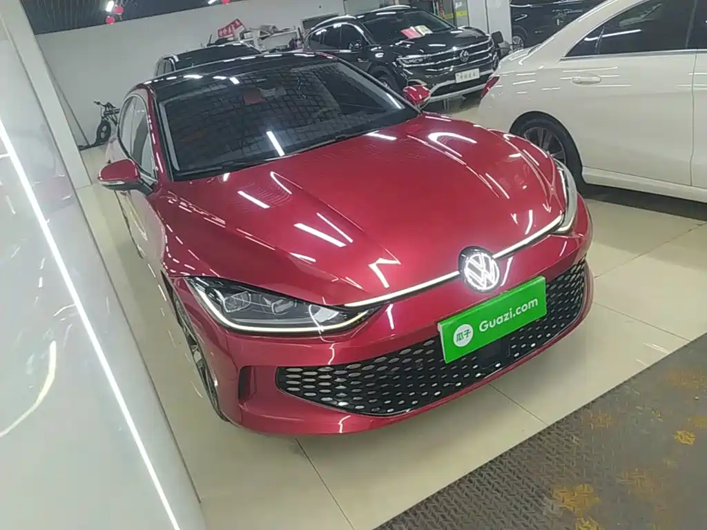 Lamando Lamando L 280 TSI DSG Spicy Cool