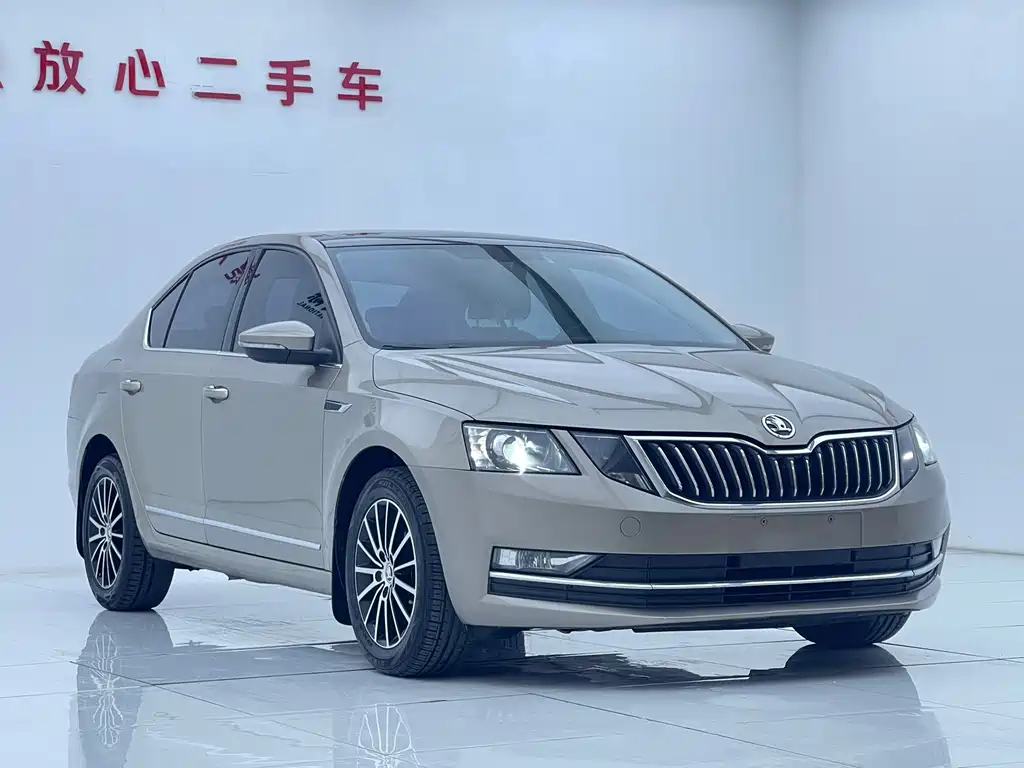 Octavia 1.6 L Auto Luxury