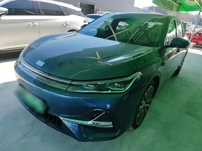 Geely Galaxy A7 银河A7 EM 2025款 EM-i 150 km 星舰版