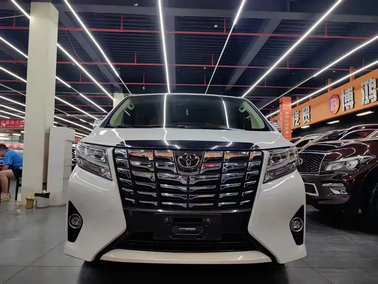 Toyota Alphard 3.5 L Luxury