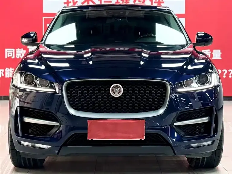 Jaguar F-PACE 2.0 T 4 WD R-Sport Sport