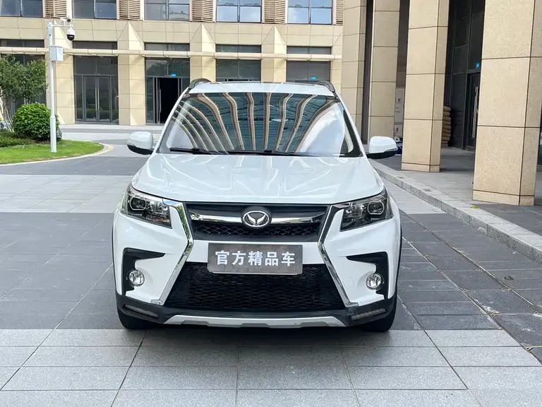 BAIC Huansu S5 1.3 T Manual Luxury