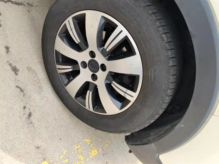Captur 1.2 T Auto Standard