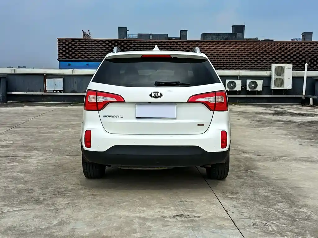 Sorento 索兰托 2013款 2.4 L 7座汽油豪华版 国IV