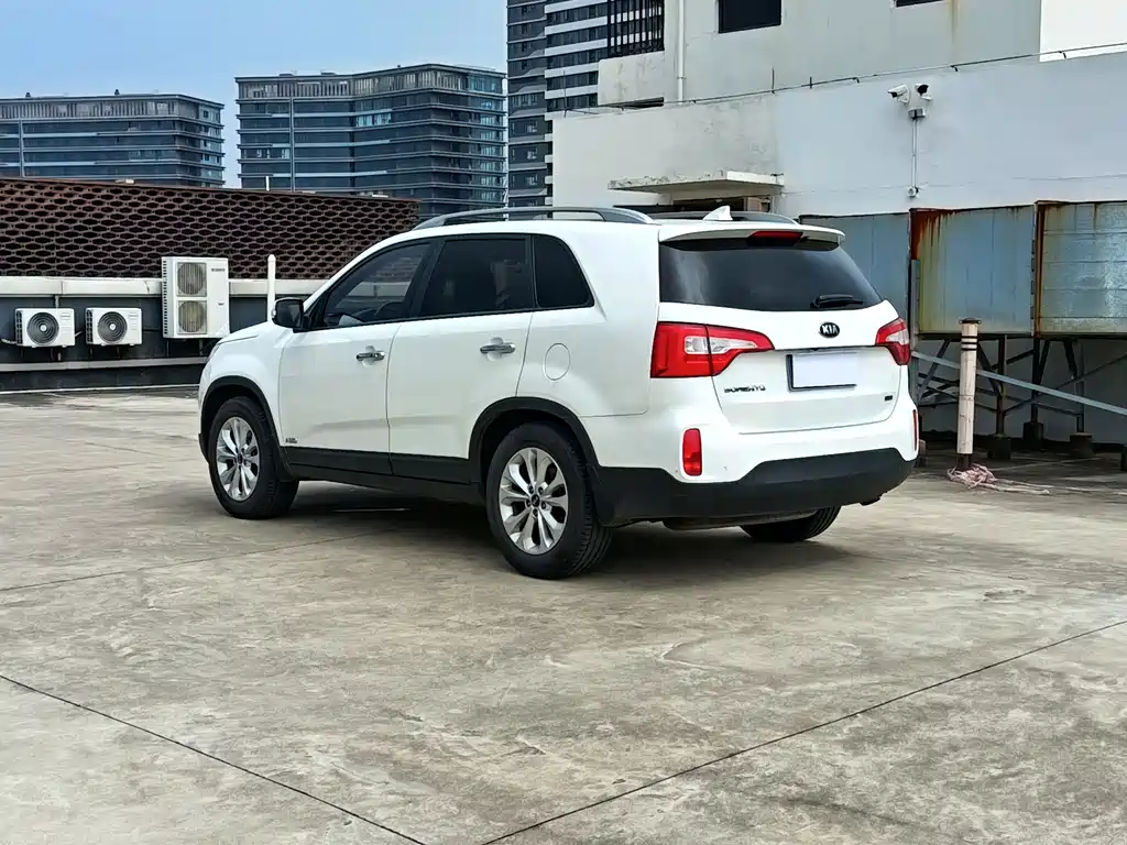 Sorento 索兰托 2013款 2.4 L 7座汽油豪华版 国IV