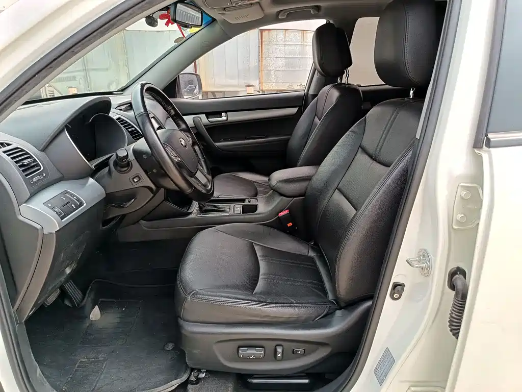 Sorento 索兰托 2013款 2.4 L 7座汽油豪华版 国IV