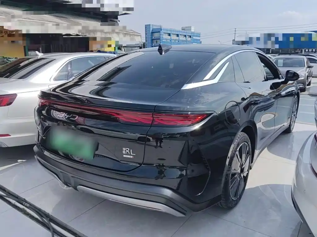 Han L 汉L 2025款 DM-i 200 KM激光雷达尊享型