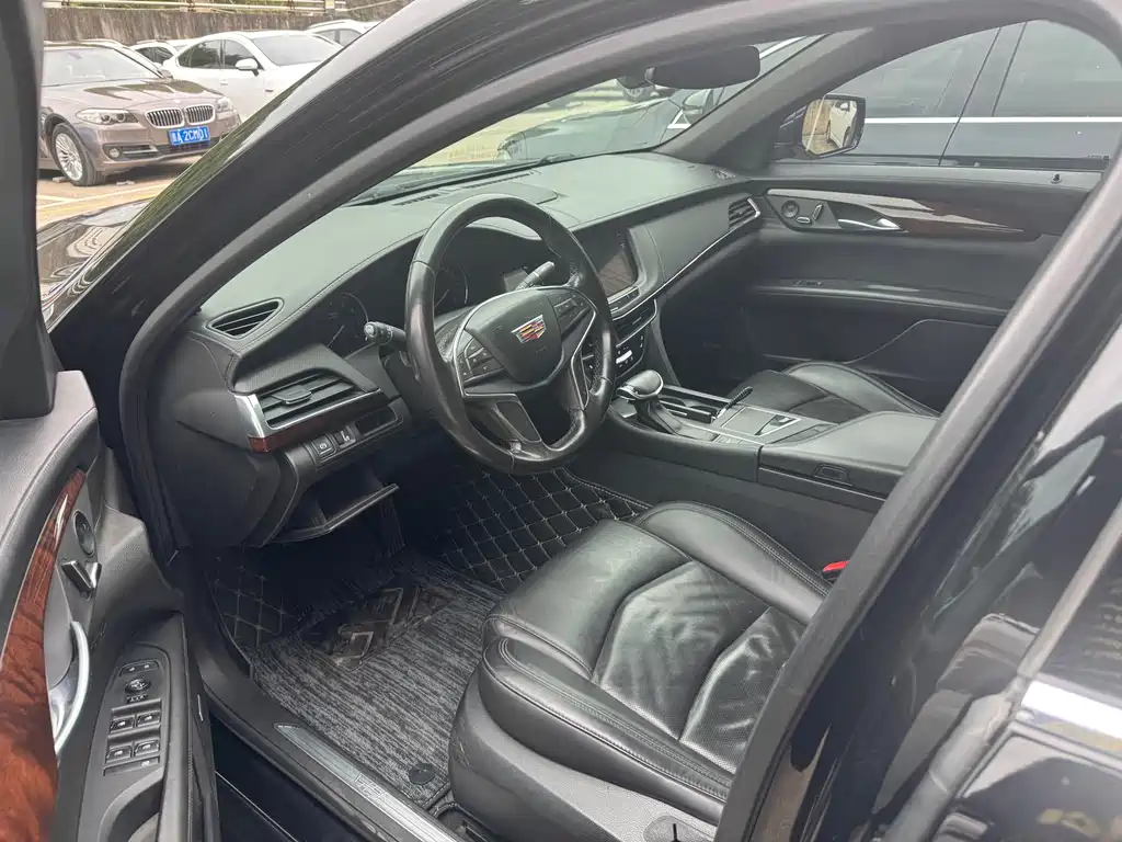 Cadillac CT6 28 T Luxury