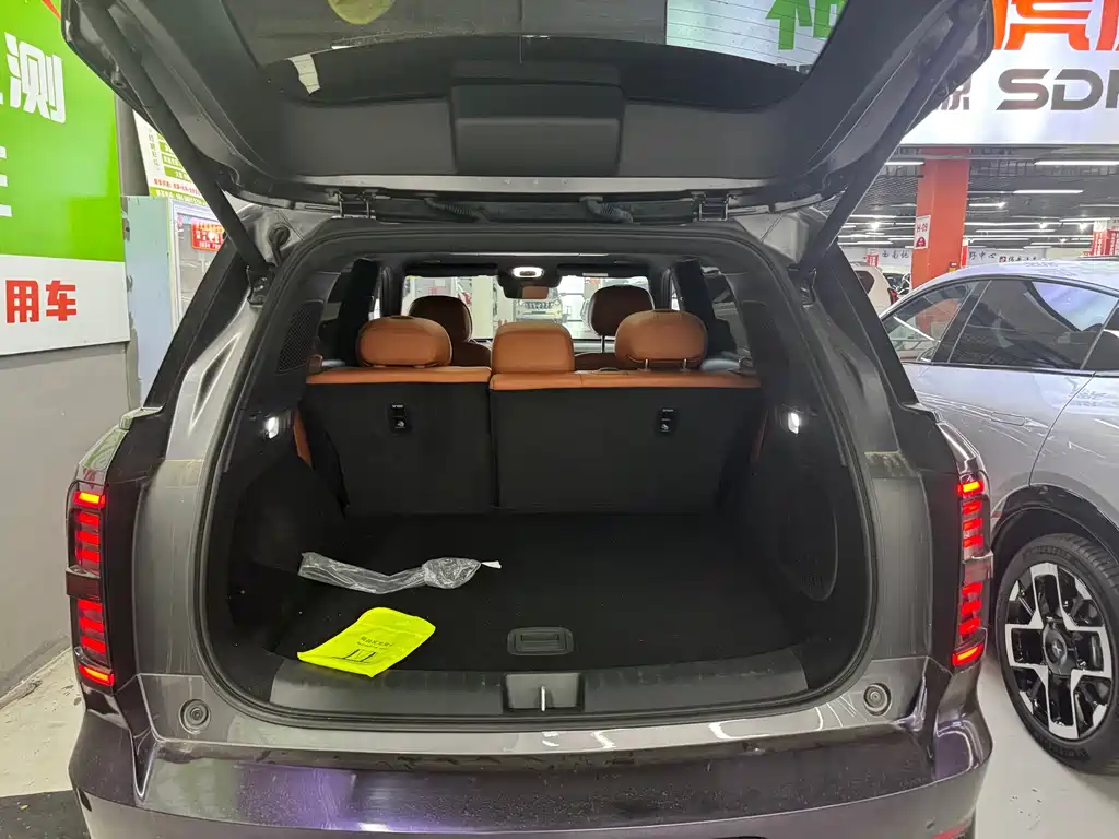Trumpchi Xiangwang S7 205 km Max Lidar