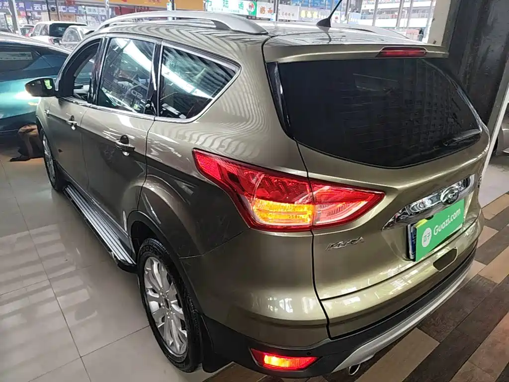 Kuga 1.5 L GTDi 2 WD Style