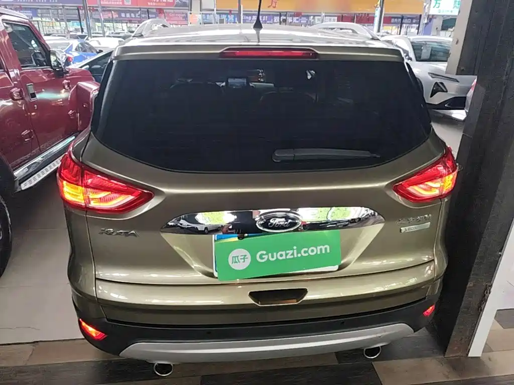 Kuga 1.5 L GTDi 2 WD Style