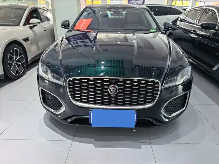 Jaguar XFL XFL 2.0 T P250 2 WD Premium Luxury