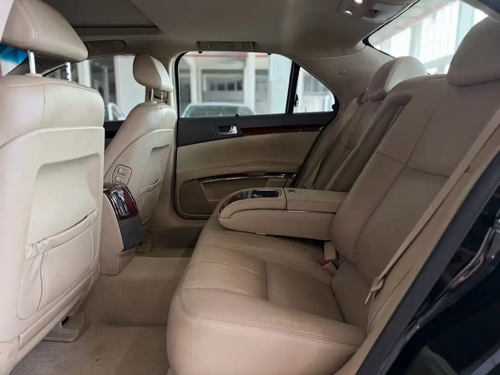 SLS Seville 2.0 T Comfort