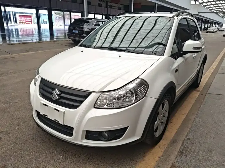 Suzuki SX4 1.6 L Manual Classic