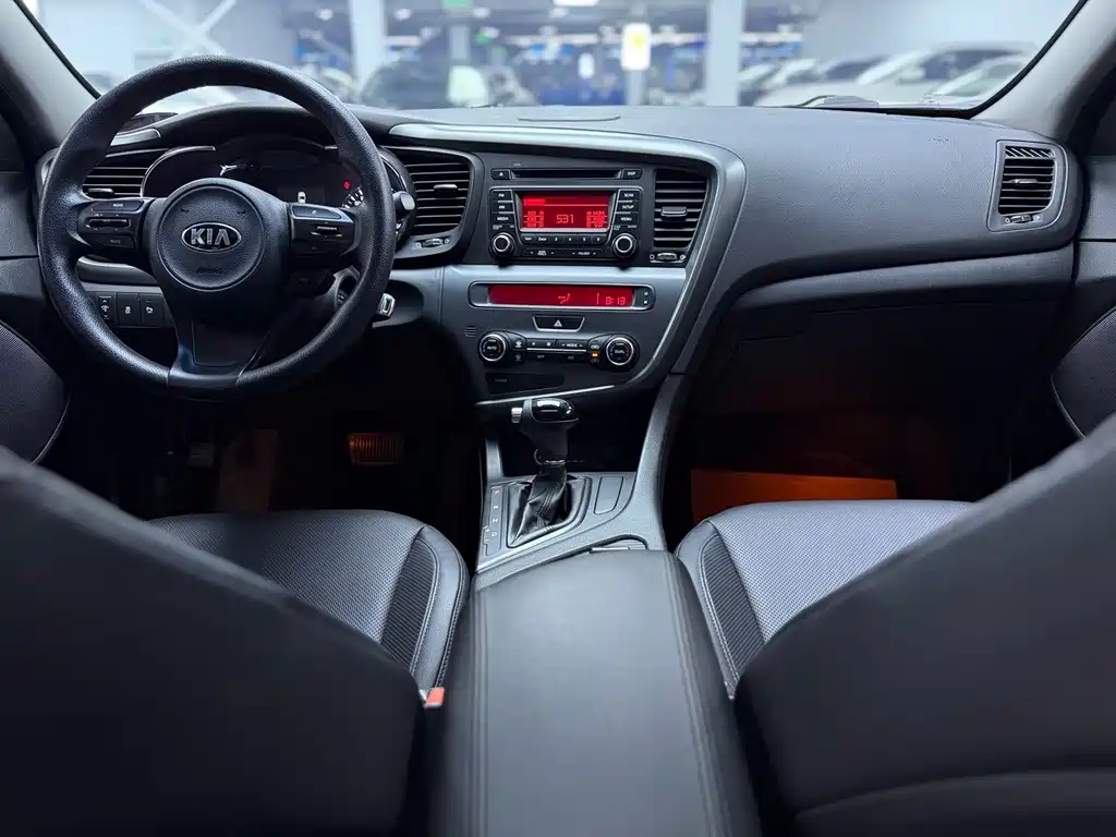 Kia K5 起亚K5 2014款 2.0 L 自动GLS