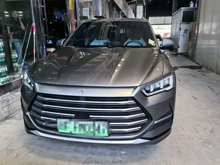 BYD Song Pro NEV DM-i 51 km Distinguished