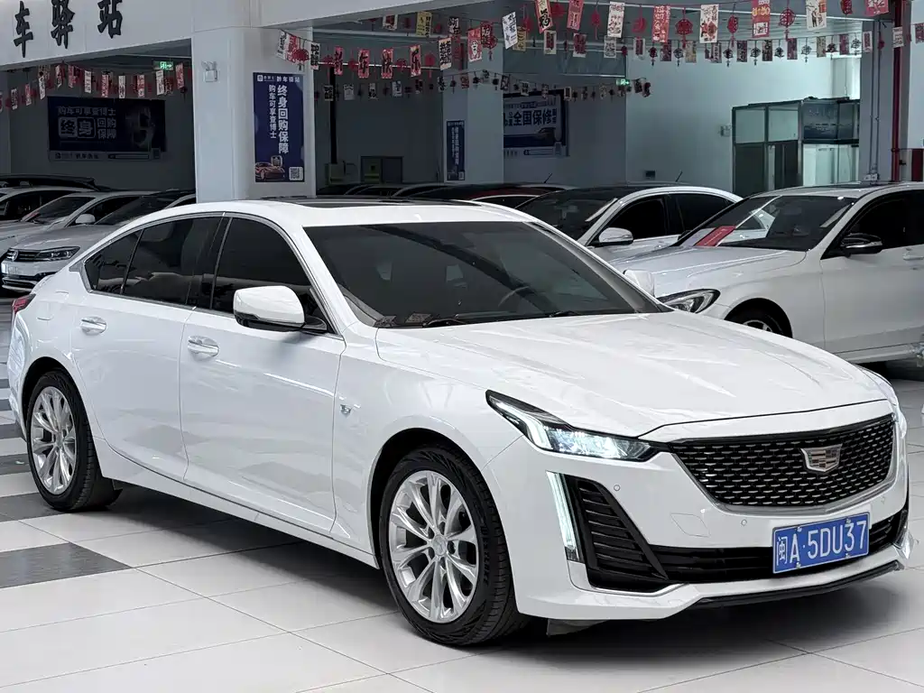 Cadillac CT5 Facelift 28 T Leading Sport