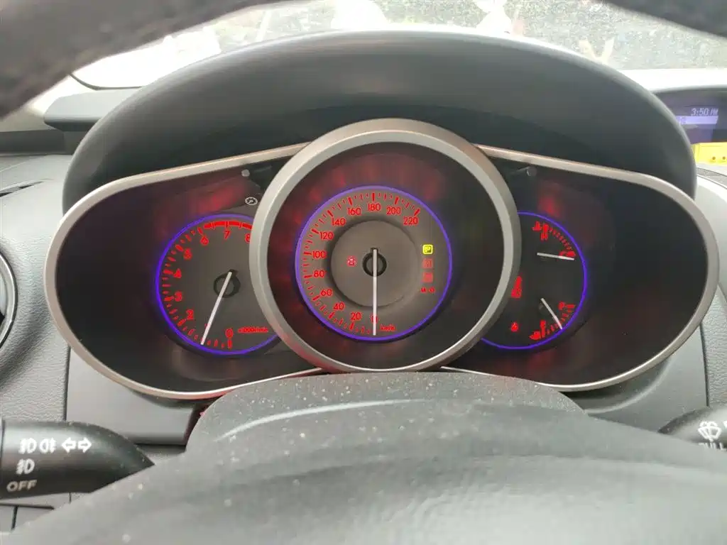 Mazda CX-7 2.5 L 2 WD Fashion