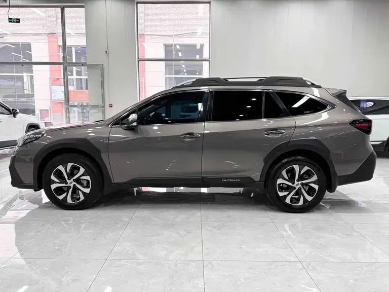 Subaru Outback 2.5 i Flagship EyeSight