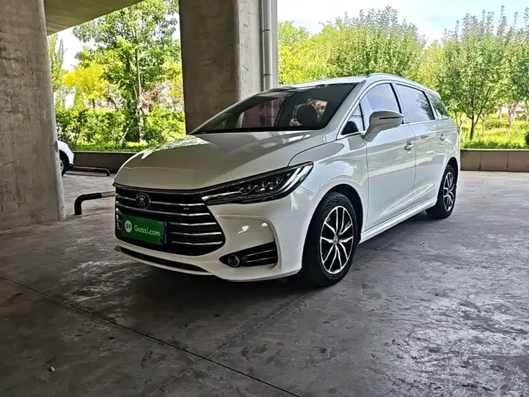 BYD Song MAX 1.5 T Auto Connected Elite 7-seat