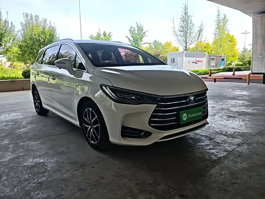 Song MAX 1.5 T Auto Connected Elite 7-seat