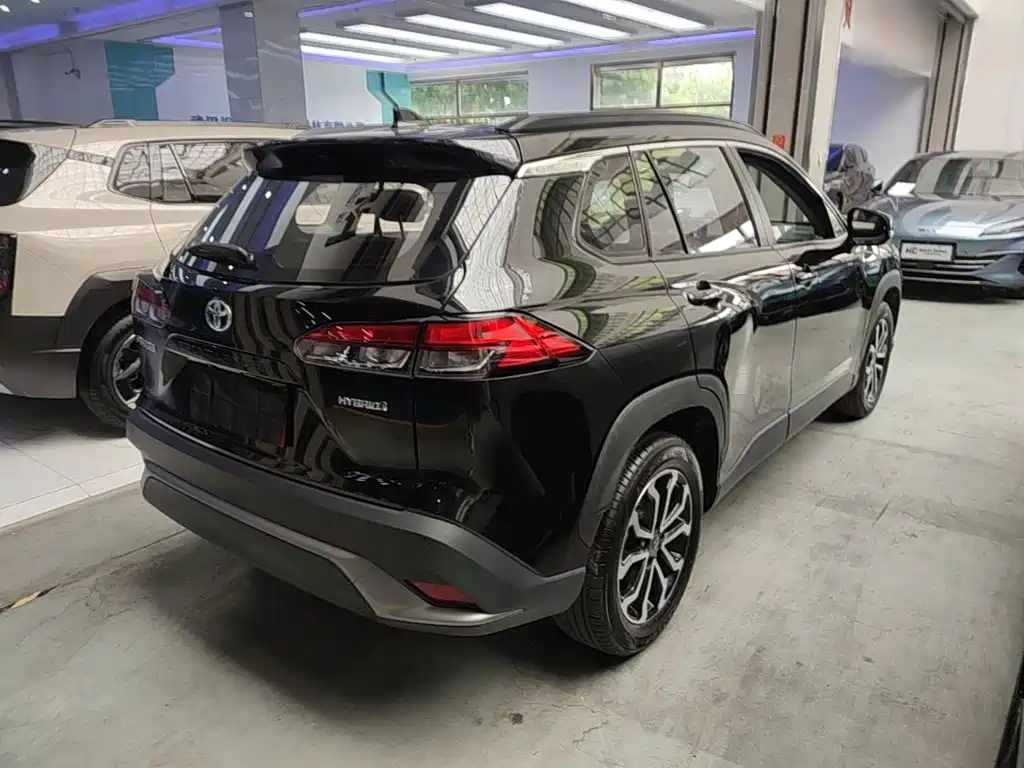Frontlander 2.0 L Smart e-Hybrid Dual Engine Distinguished