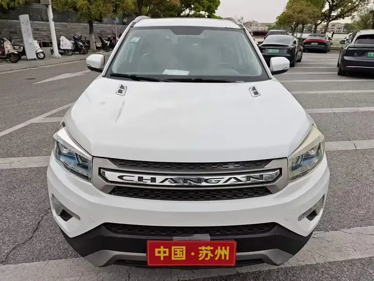 Changan CS75 长安CS75 2015款 1.8 T 自动四驱时尚型 国V