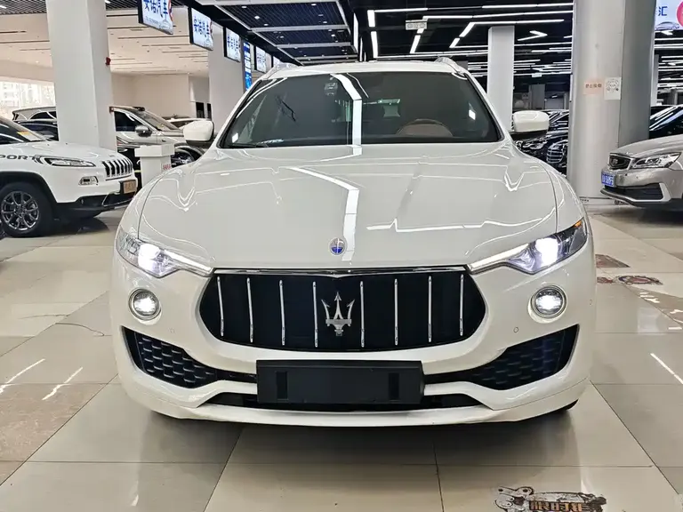 Maserati Levante 3.0 T Standard