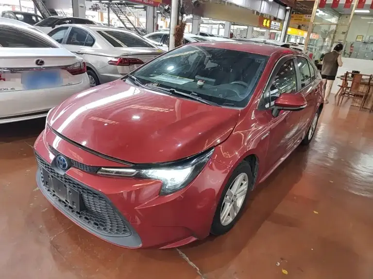 Toyota Levin Dual Engine 1.8 H E-CVT Leading